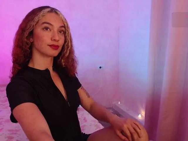 RedVelvett- on BongaCams