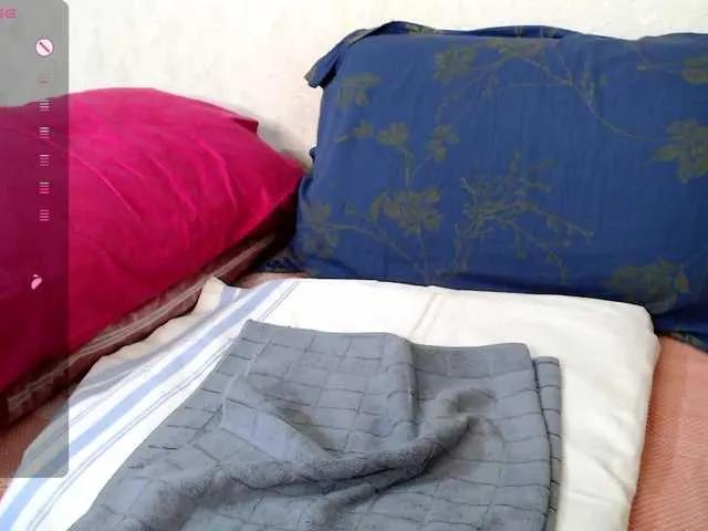 rosestar on BongaCams