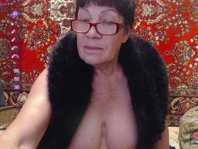 Sandra-Carina on BongaCams