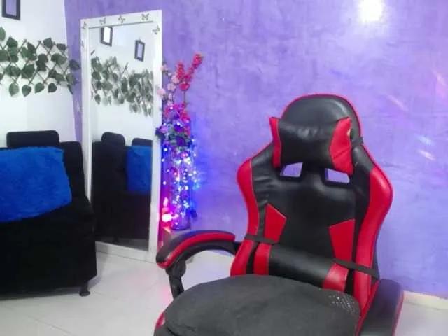 SaraSmith2 on BongaCams