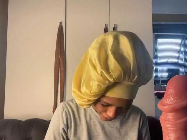 Sexybaddie on BongaCams