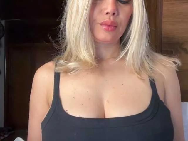 sexylatinapaulina on BongaCams