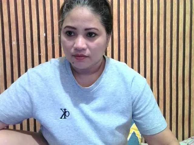 soffia-mae on BongaCams