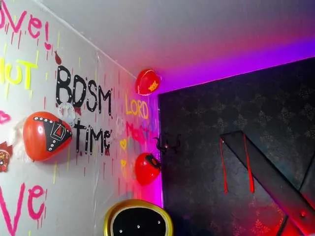 Sweettpleasure on BongaCams