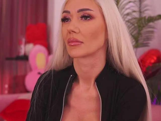 TheFallingAngel on BongaCams