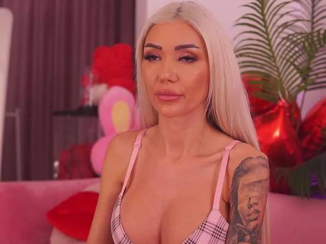 TheFallingAngel on BongaCams