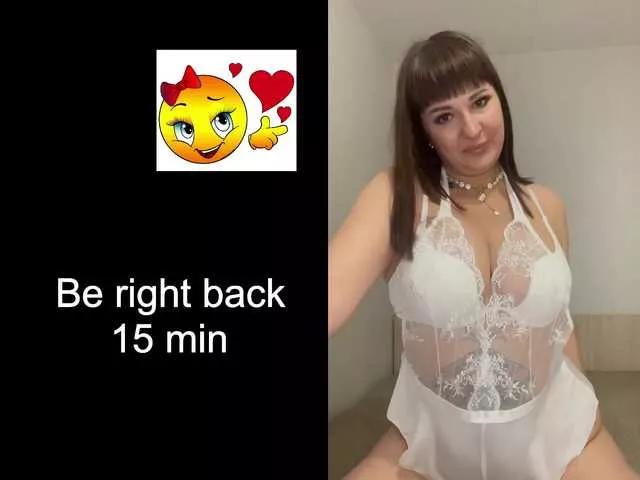 Tina-Dolly on BongaCams