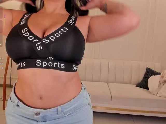 ToriCross on BongaCams