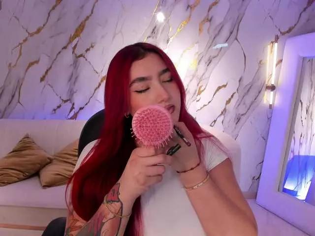 ViolettCastel on BongaCams