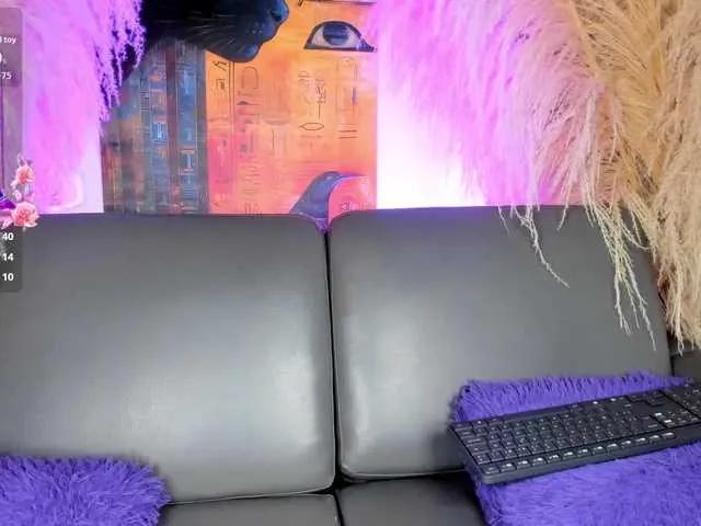 Wife-jasmine on BongaCams