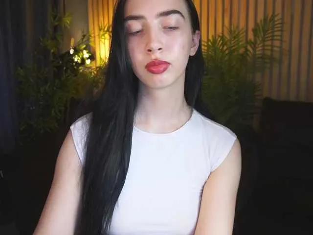 WildKittenX on BongaCams