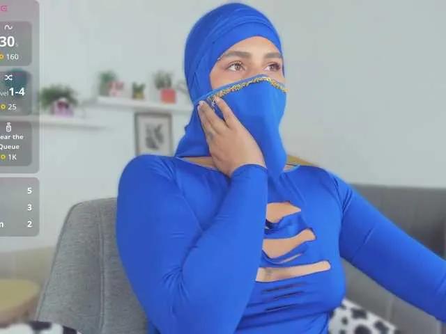 zali-mahamed — I love intelligent, daring and fun men. How daring do you feel today? Tell me what you like, and I'll make it come true.