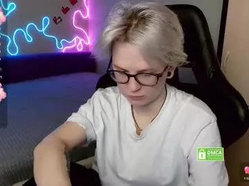 _elven_dreams__ on Chaturbate