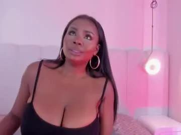 _huge_boobs_ebony on Chaturbate