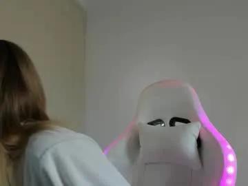 adventurina on Chaturbate