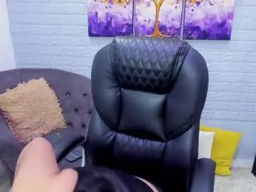 alaiasmile_ on Chaturbate