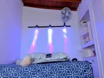 alessa_wells on Chaturbate