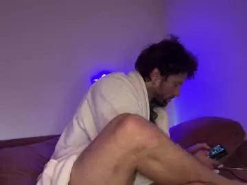 alexmanndickerson — Sexy flex 1/6 [250 tokens left] Just chilllin #muscle #abs #pits #hairy #findom