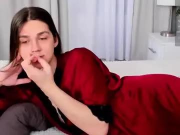 alfred_jones on Chaturbate