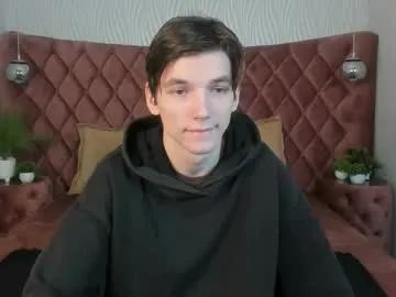 alfred_joness on Chaturbate