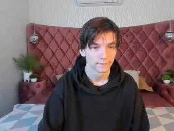 alfred_joness on Chaturbate