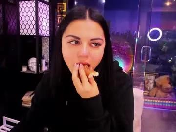 alma_pearl on Chaturbate