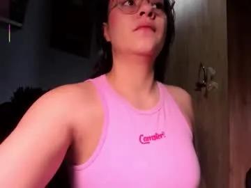 alyceandaxellredhot on Chaturbate
