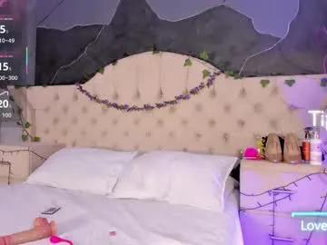 ambarfox1 on Chaturbate