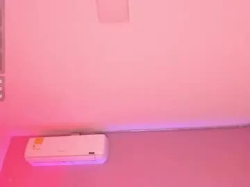 ambercollinns on Chaturbate