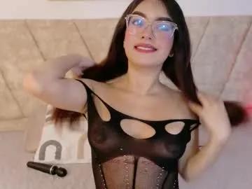 amyvegaa_ on Chaturbate