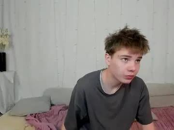 andyjey_ on Chaturbate