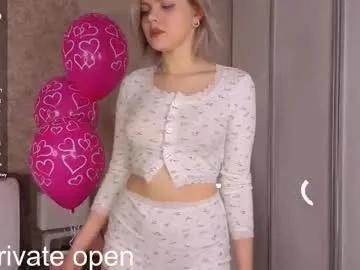 anika_heir — GOAL: make my top wet [85 tokens remaining] hi, im Eva, come in and let's have fun #18 #bigass #blonde #shy #bigboobs