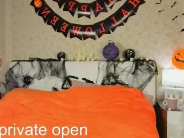 anika_heir on Chaturbate