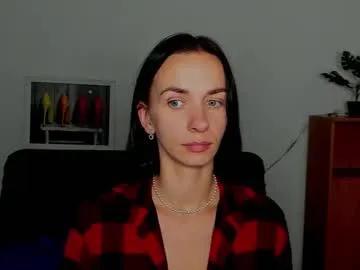 annakillian_kiss on Chaturbate