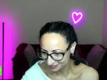 arianna_tifany on Chaturbate
