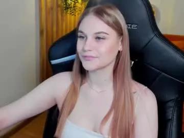 ariawell on Chaturbate