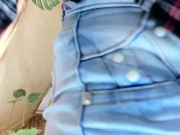 ariella_ruiz on Chaturbate