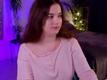 ashley_glen — GOAL: Pussy slaping in panties [52 tokens remaining]  ,      ? #daddy #18 #curvy #british #bigboobs