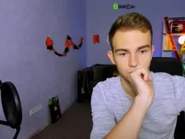 astren_villo on Chaturbate