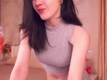 aveloria on Chaturbate