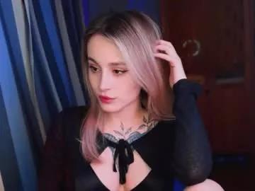 aviva_faith on Chaturbate
