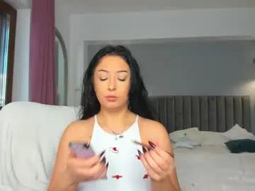 awesome_jolie on Chaturbate