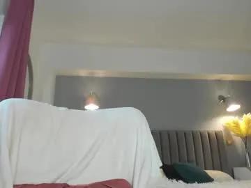 awesome_jolie on Chaturbate
