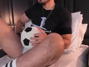 axelthompsom on Chaturbate