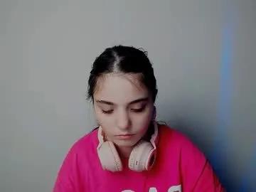 azumi_chan_ on Chaturbate