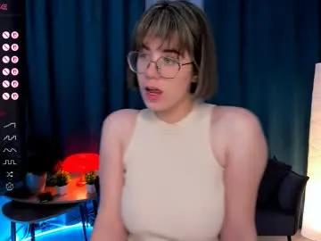 bellacaress on Chaturbate