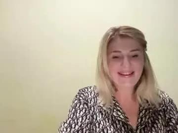 blondie_xoxoxo on Chaturbate