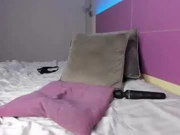 blondirix on Chaturbate