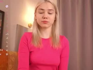 blue_bow — Goal: The hand slips into my panties and caresses the puss [114 tokens left] #new #18 #teen #cute #young