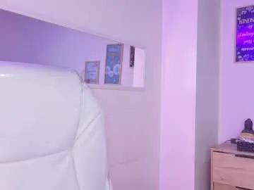 bluee_hazell on Chaturbate